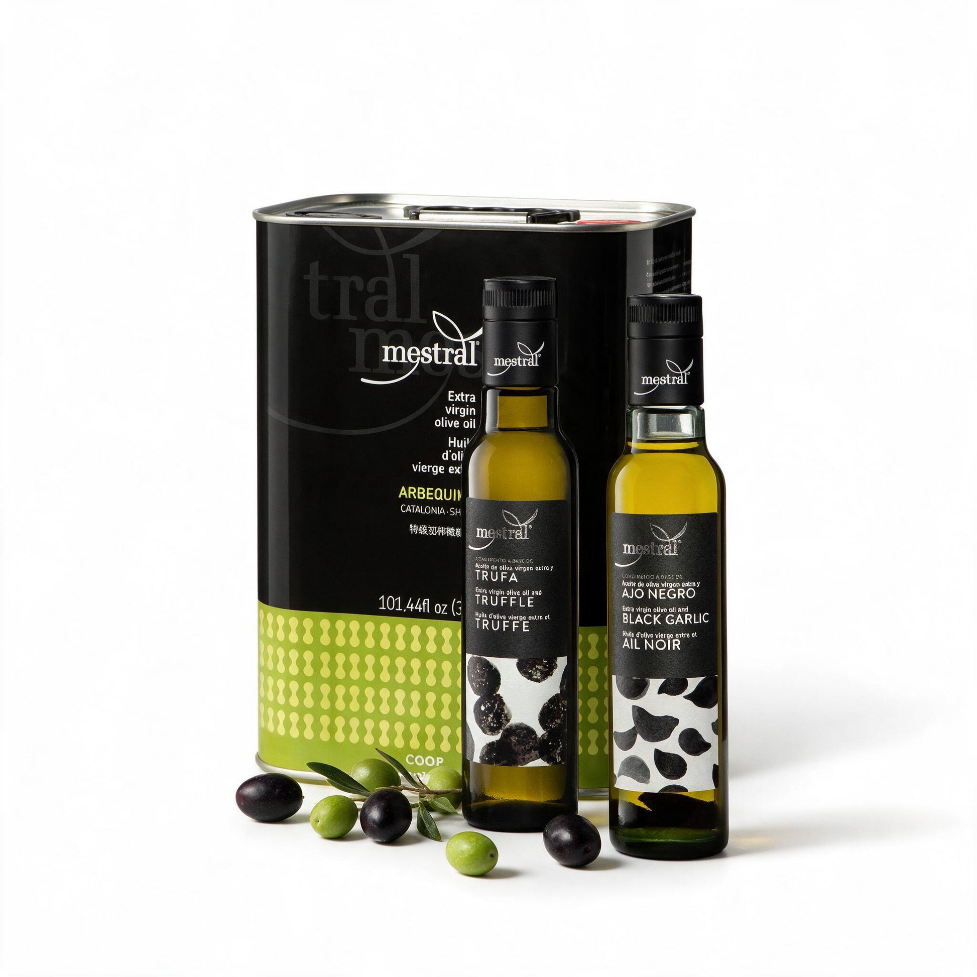 Olivenöl-Genuss Set – Mestral 3 L Olivenöl mit Trüffel- und schwarzem-Knoblauch-Würzöl auf weißem Hintergrund