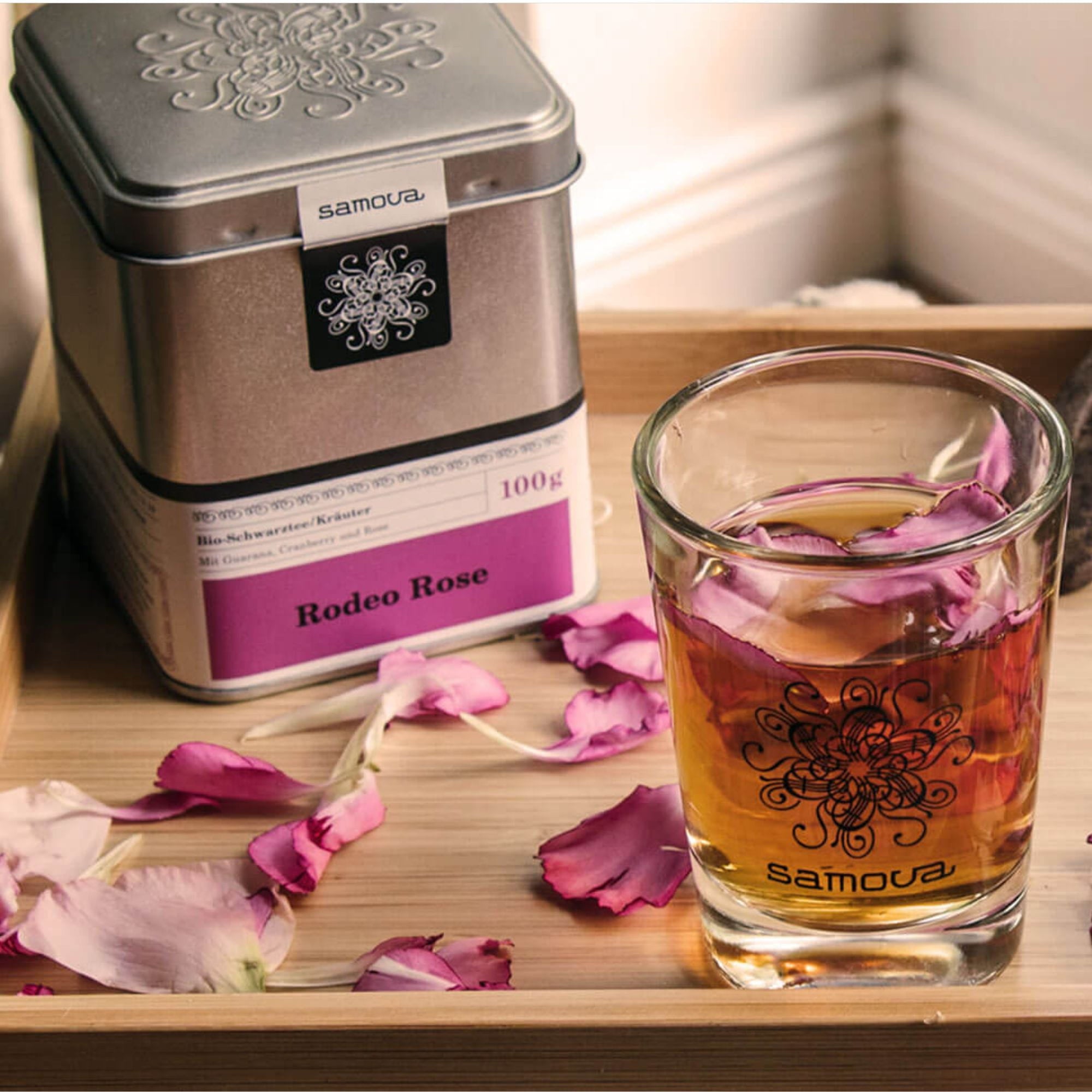 Rodeo Rose – fruchtig-herber Bio-Schwarztee als Drink